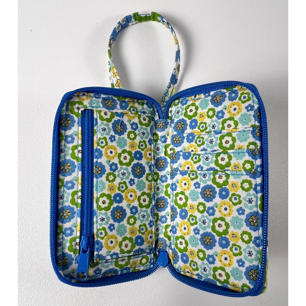 Vera Bradley Carry It All Wristlet English Meadow Multicolored Floral Retired - Picture 2 of 5